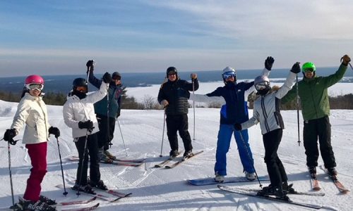 Ski lessons Ottawa Calabogie Peaks Adult Ski Programs at the Peaks